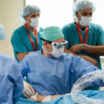 Ārstu starptautiskā meistarklase Dr. Mauriņa klīnikā